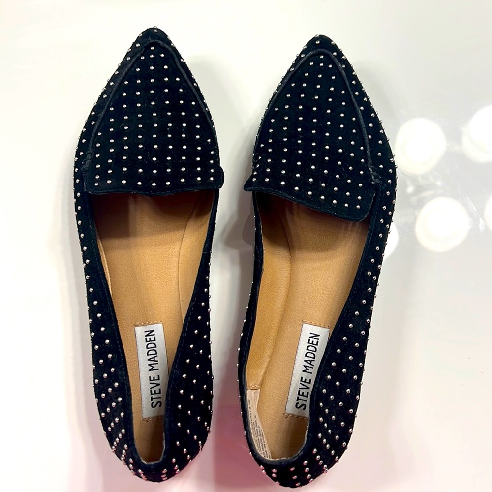 Steve Madden flats, never worn!